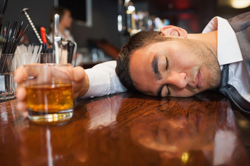 Chống Mệt Mỏi Sau Khi Uống Rượu Bằng Cách Nào?